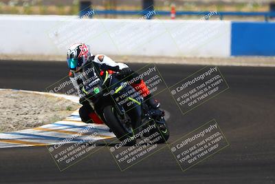 media/Jun-07-2025-TrackDaz (Sat) [[4413525952]]/C Group/1240pm (Turn 1)/